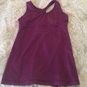 Moving sale - must sell! Lulu tank w/built in bra